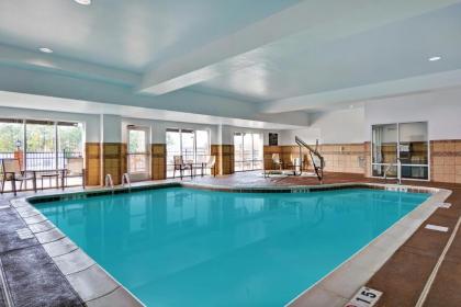 Hampton Inn & Suites Birmingham-Hoover-Galleria - image 12