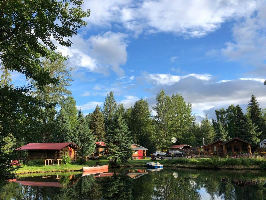 Bear Creek Lodge Alaska - main image