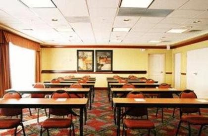 Hampton Inn Montgomery-South-Airport - image 8