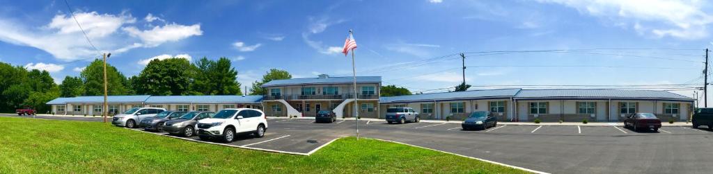 Horse Cave Motel - main image