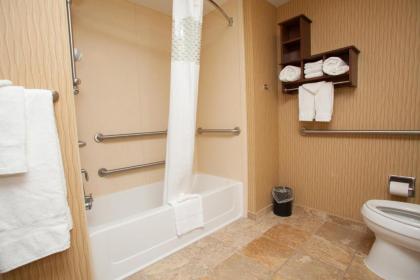 Hampton Inn Elmira/Horseheads - image 21