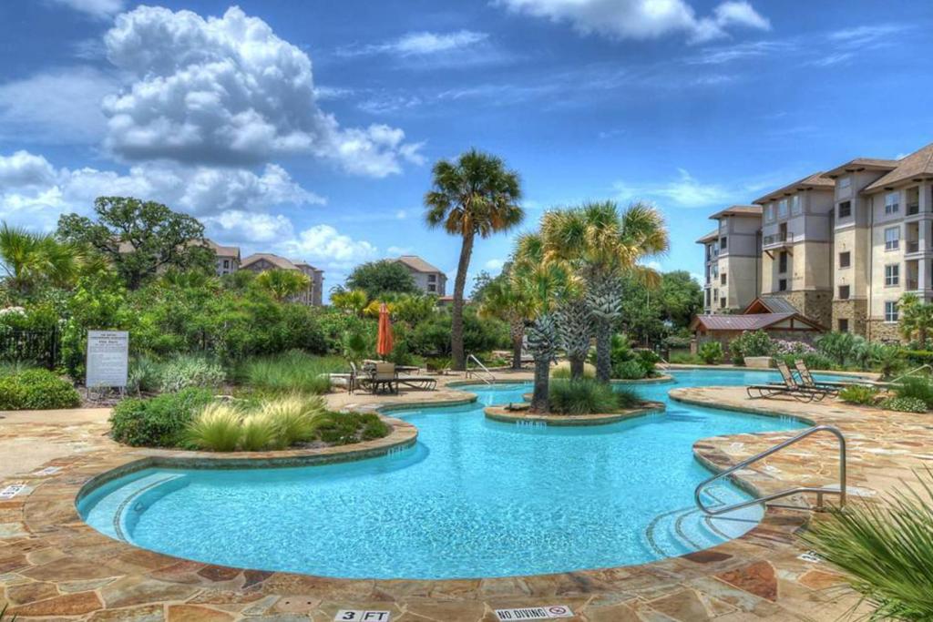Horseshoe Bay Hideaway - main image