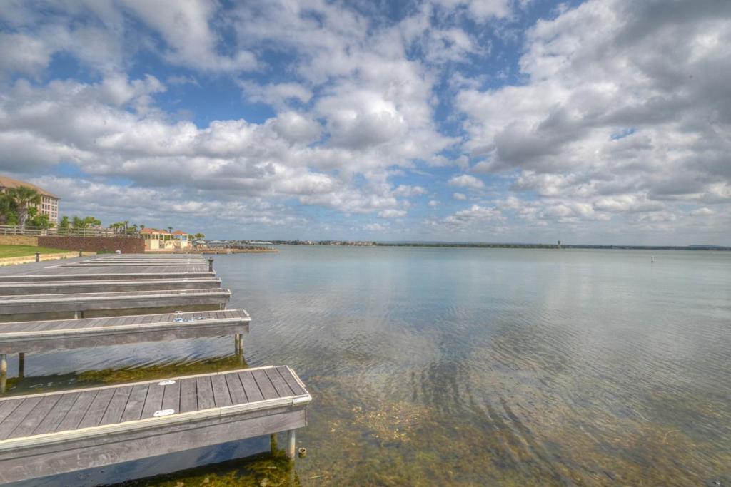 Horseshoe Bay Hideaway - image 5