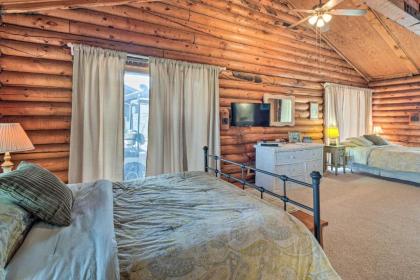 Lakefront Horseshoe Bay Home on 1 Acre with Boat Dock - image 14