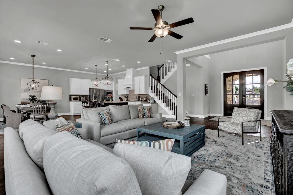 Stunning Luxury Lake Home with Waterfront & Dock! - main image