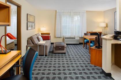 TownePlace Suites Philadelphia Horsham - image 11