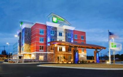 Holiday Inn Express Hot Springs