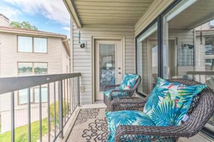 Hamiltons To-Do at the Lake Condo with Pool Access - image 2