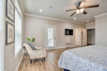 Lake Hamilton Getaway with Boat Ramp and Dock! - image 10