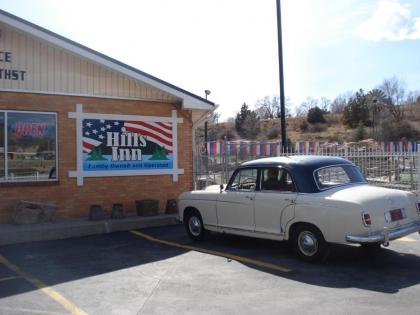 Hills Inn - image 12