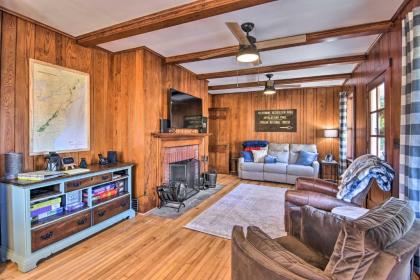 Hot Springs Home with Fire Pit and Deck Walk to the AT! - image 3