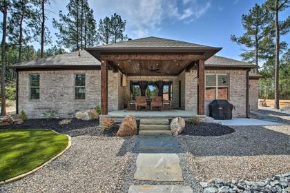 Newly Built Home with Fire Pit on Golf Course! - image 2