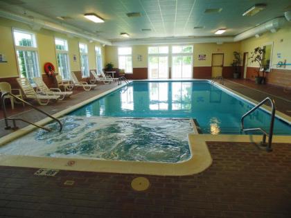 American Inn and Suites Houghton Lake - image 15