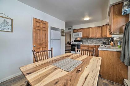 Cozy Houghton Lake Heights Cottage with Private Yard - image 8