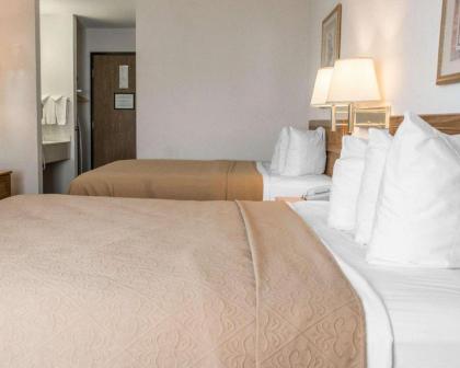 Quality Inn Hudsonville - image 11