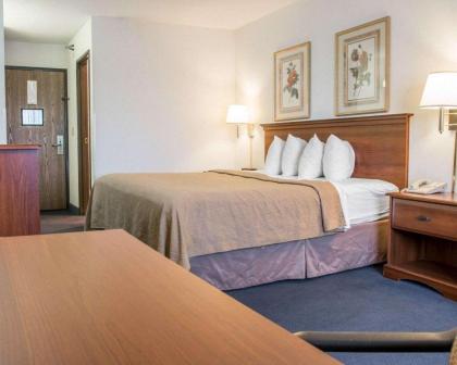 Quality Inn Hudsonville - image 13