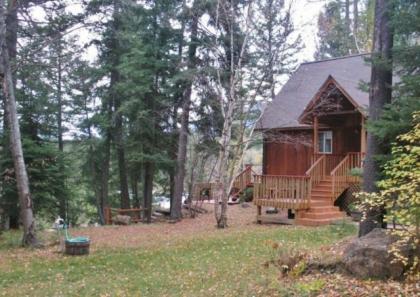 Riverfront Hungry Horse House - Large Deck and Canoe - image 3