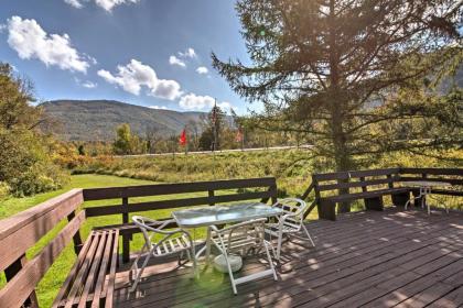 Hunter Hideaway with Yard and Deck 3 Mi to Ski Slopes Hunter New York