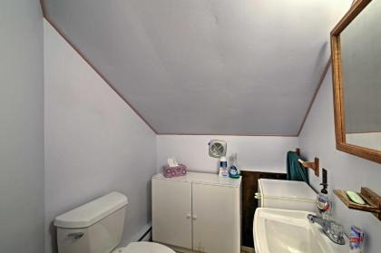 Hunter Hideaway with Yard and Deck 3 Mi to Ski Slopes - image 11
