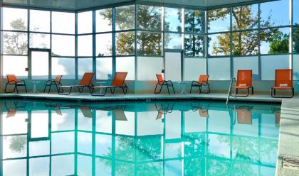 Hotel Huntington Beach - image 2