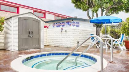 Best Western Surf City - image 10