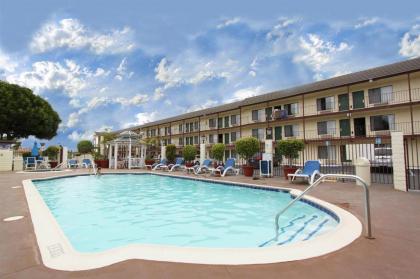 Best Western Surf City - image 13