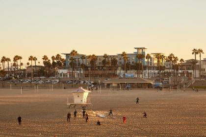 Kimpton Shorebreak Huntington Beach Resort an IHG Hotel - image 11