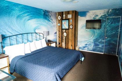 Huntington Surf Inn - image 12