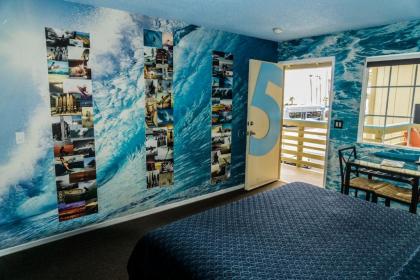 Huntington Surf Inn - image 13