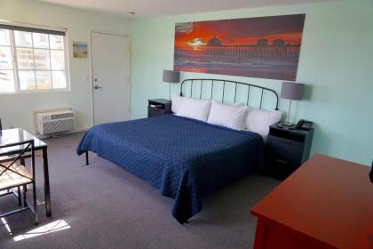 Huntington Surf Inn - image 4