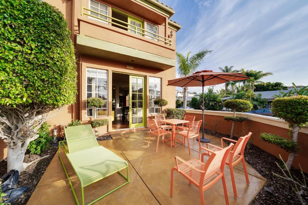 8A Peaceful oasis - image 7
