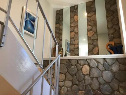 Steps to the Sand and Main Street 4BR - image 6