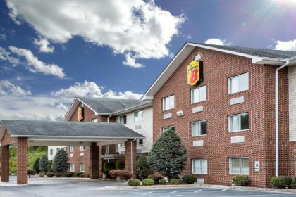 Super 8 by Wyndham Huntington WV Huntington