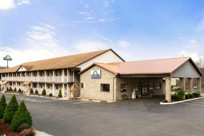 Days Inn by Wyndham Huntington Huntington West Virginia