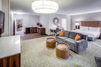 DoubleTree by Hilton Huntington WV - image 11