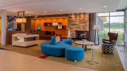 Fairfield Inn & Suites by Marriott Huntington - image 12