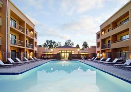 Courtyard by marriott Huntsville University Drive