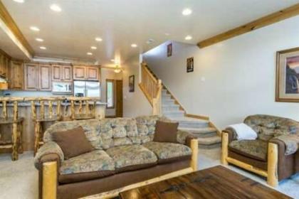 2 Bedroom Snowbasin Vacation Rental - Huntsville Utah Lodging Options - image 8