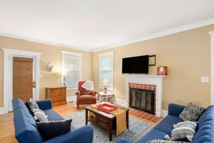 The Executive Retreat Charm History Comfort