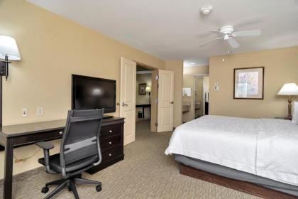 Hampton Inn & Suites Dallas-DFW Airport Hurst - image 11