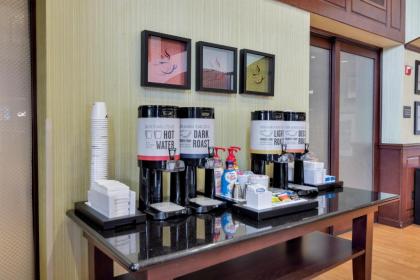 Hampton Inn & Suites Dallas-DFW Airport Hurst - image 17
