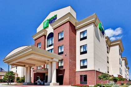 Holiday Inn Express Hotel & Suites DFW West - Hurst an IHG Hotel