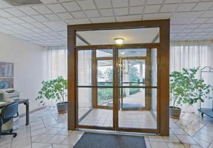 Americas Best Value Inn-Ft. Worth/Hurst - image 10