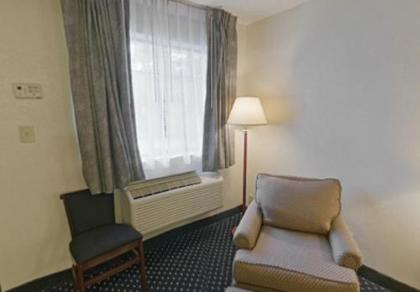Americas Best Value Inn-Ft. Worth/Hurst - image 8