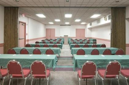 Americas Best Value Inn-Ft. Worth/Hurst - image 9