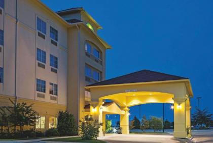 La Quinta by Wyndham Fort Worth NE Mall - image 11