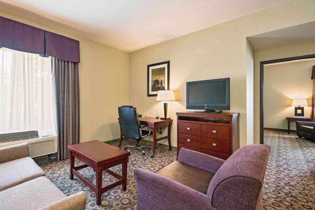 La Quinta by Wyndham Fort Worth NE Mall - image 3