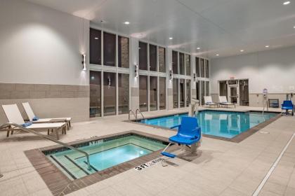Hilton Garden Inn Dallas At Hurst Conference Center - image 3