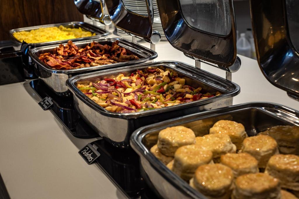 Hilton Garden Inn Dallas At Hurst Conference Center - image 5