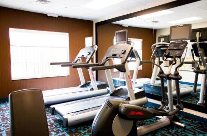 Fairfield Inn and Suites Hutchinson - image 12